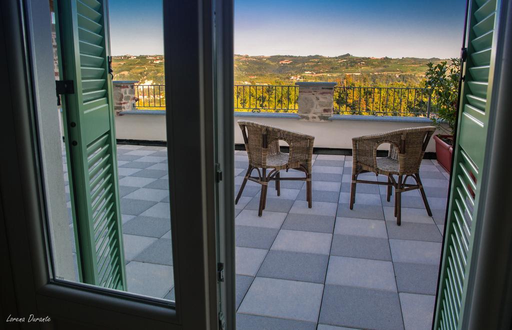 Carrù La Rocca Bed & Breakfast エクステリア 写真